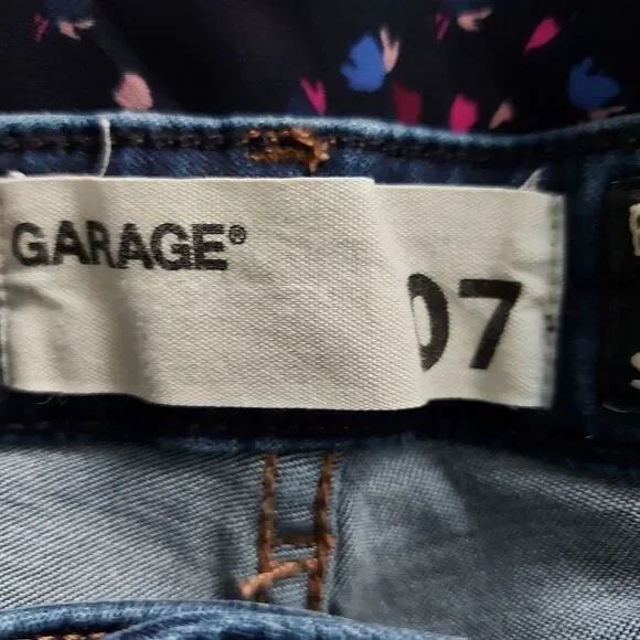 GARAGE JEANS - Picture 5 of 9